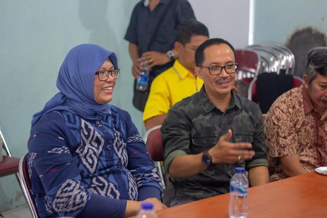 Dr Tuty dan Wakil Ketua DPH Bp Aritasius Sugiya